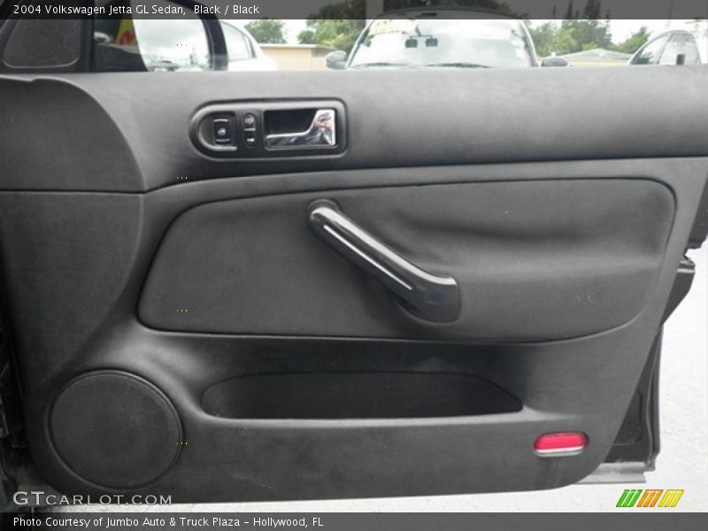 Black / Black 2004 Volkswagen Jetta GL Sedan