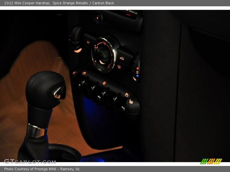 Spice Orange Metallic / Carbon Black 2012 Mini Cooper Hardtop