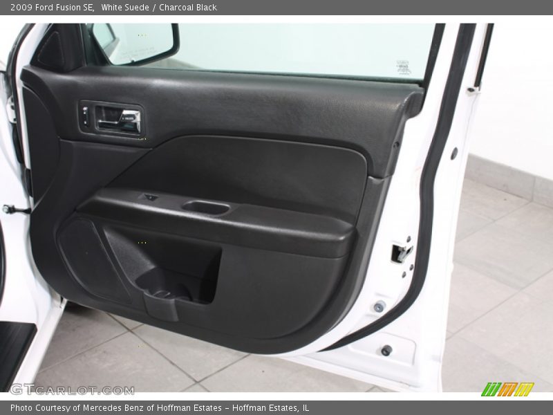 White Suede / Charcoal Black 2009 Ford Fusion SE