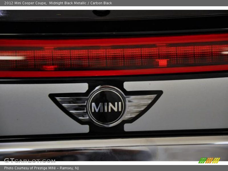Midnight Black Metallic / Carbon Black 2012 Mini Cooper Coupe
