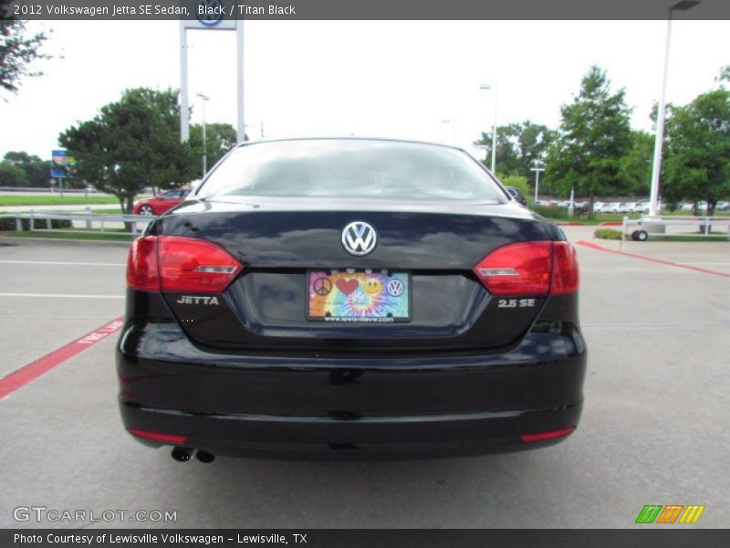 Black / Titan Black 2012 Volkswagen Jetta SE Sedan