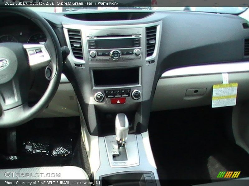 Cypress Green Pearl / Warm Ivory 2012 Subaru Outback 2.5i