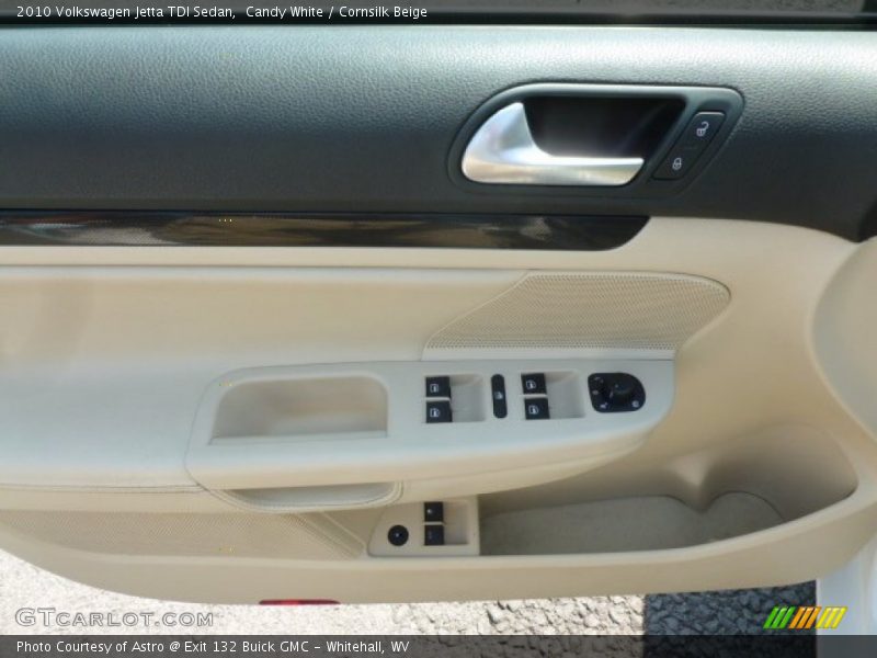 Candy White / Cornsilk Beige 2010 Volkswagen Jetta TDI Sedan