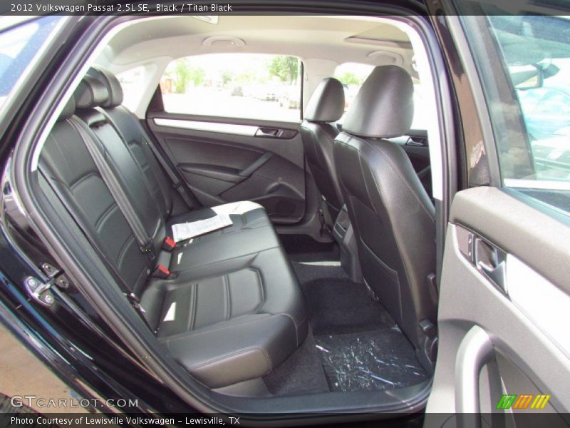 Black / Titan Black 2012 Volkswagen Passat 2.5L SE