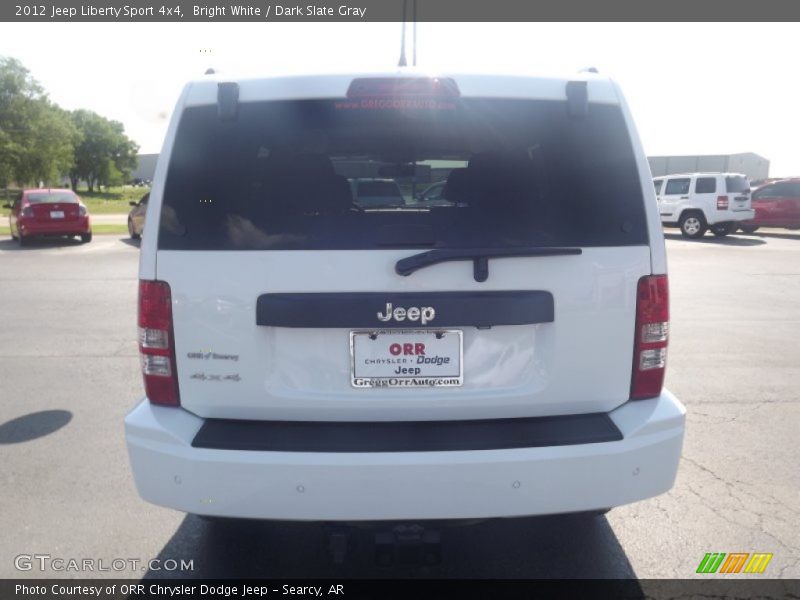 Bright White / Dark Slate Gray 2012 Jeep Liberty Sport 4x4