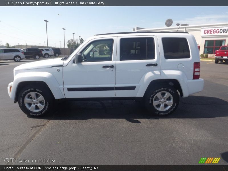Bright White / Dark Slate Gray 2012 Jeep Liberty Sport 4x4