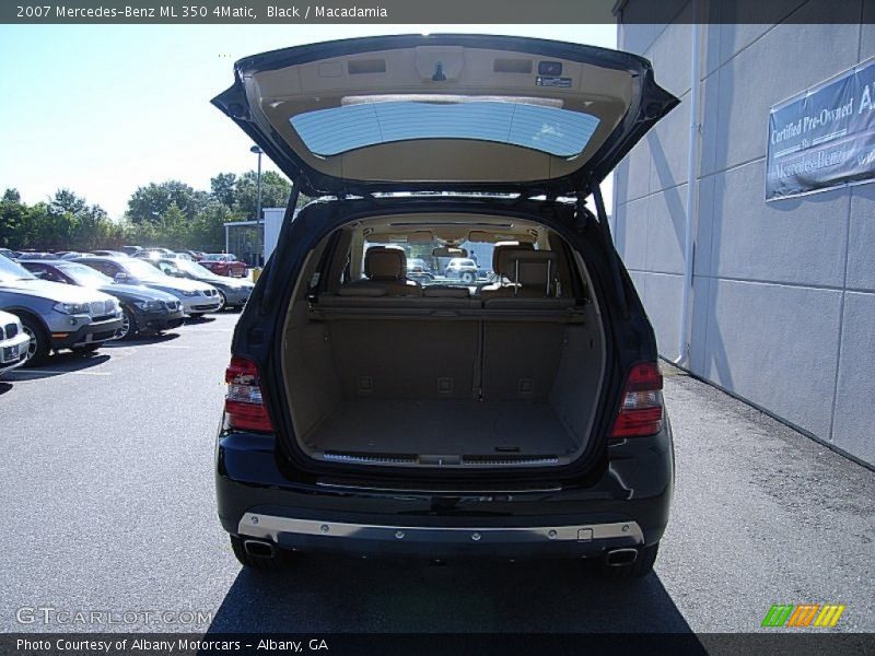 Black / Macadamia 2007 Mercedes-Benz ML 350 4Matic