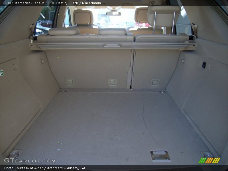 Black / Macadamia 2007 Mercedes-Benz ML 350 4Matic