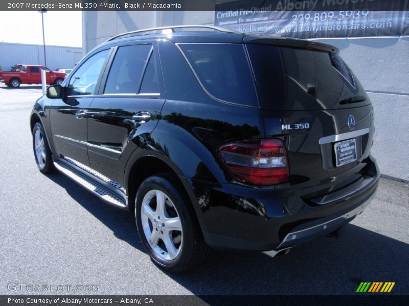 Black / Macadamia 2007 Mercedes-Benz ML 350 4Matic