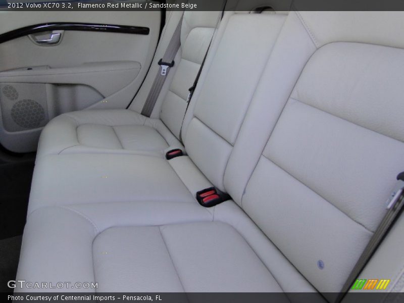 Flamenco Red Metallic / Sandstone Beige 2012 Volvo XC70 3.2