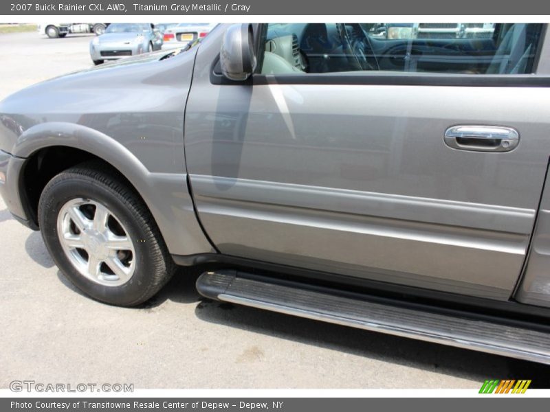 Titanium Gray Metallic / Gray 2007 Buick Rainier CXL AWD