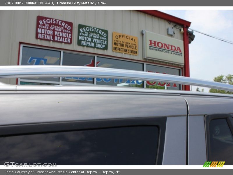 Titanium Gray Metallic / Gray 2007 Buick Rainier CXL AWD