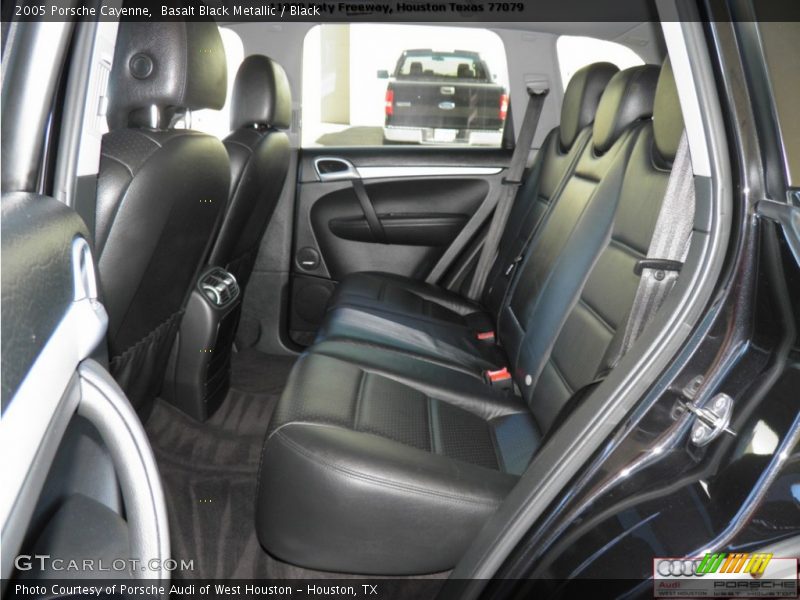 Basalt Black Metallic / Black 2005 Porsche Cayenne
