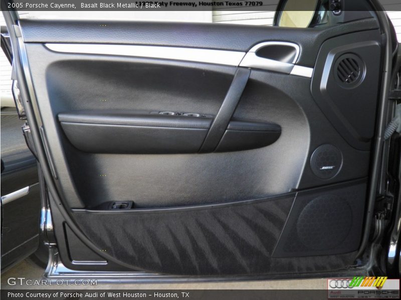 Basalt Black Metallic / Black 2005 Porsche Cayenne