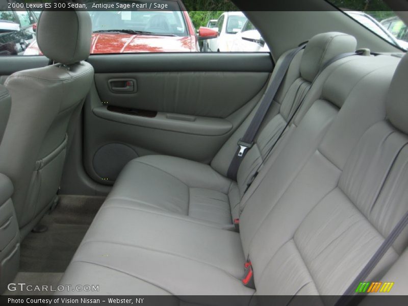 Rear Seat of 2000 ES 300 Sedan