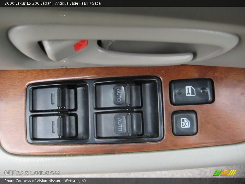 Controls of 2000 ES 300 Sedan