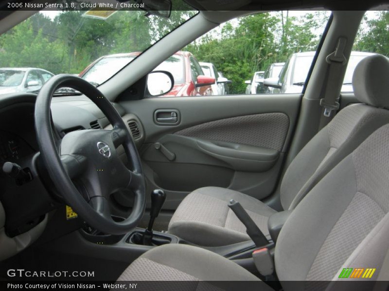 Cloud White / Charcoal 2006 Nissan Sentra 1.8