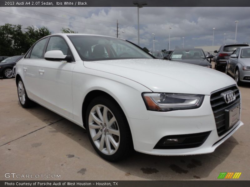 Front 3/4 View of 2013 A4 2.0T Sedan