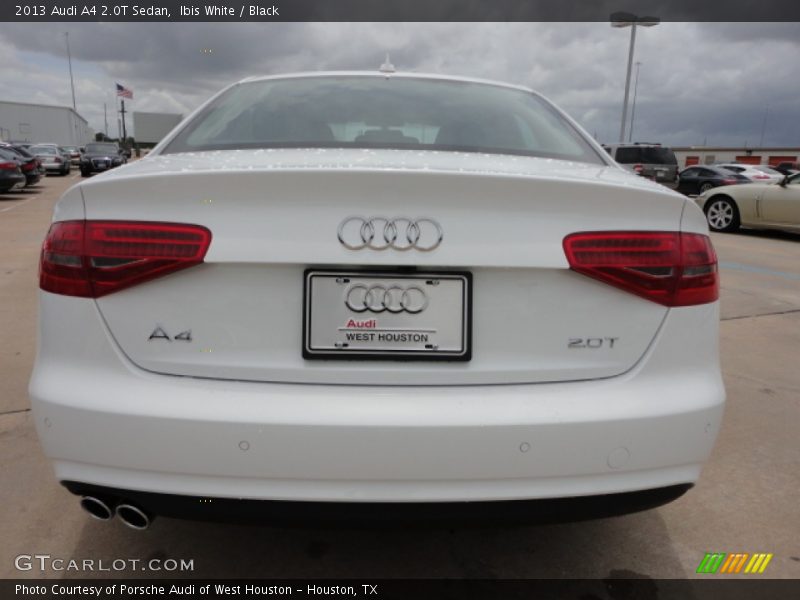 Ibis White / Black 2013 Audi A4 2.0T Sedan