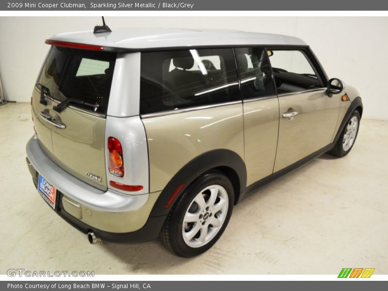 Sparkling Silver Metallic / Black/Grey 2009 Mini Cooper Clubman