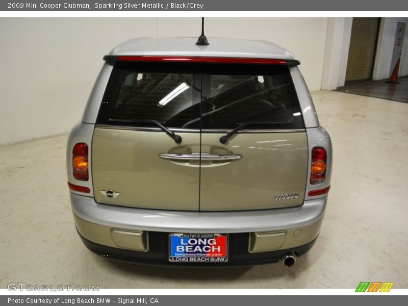 Sparkling Silver Metallic / Black/Grey 2009 Mini Cooper Clubman