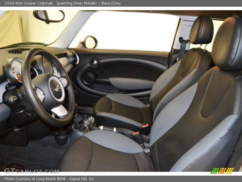 Sparkling Silver Metallic / Black/Grey 2009 Mini Cooper Clubman