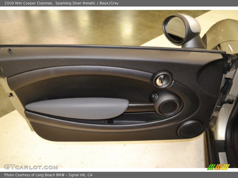 Sparkling Silver Metallic / Black/Grey 2009 Mini Cooper Clubman