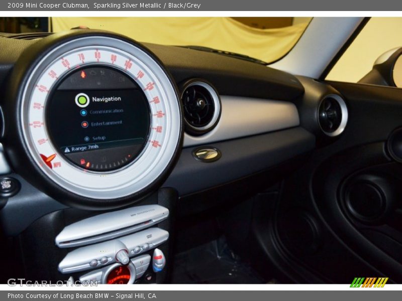 Sparkling Silver Metallic / Black/Grey 2009 Mini Cooper Clubman