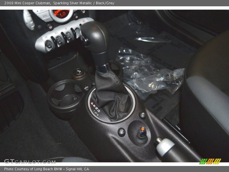 Sparkling Silver Metallic / Black/Grey 2009 Mini Cooper Clubman