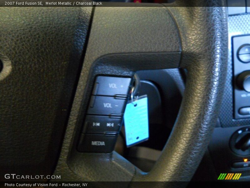 Merlot Metallic / Charcoal Black 2007 Ford Fusion SE