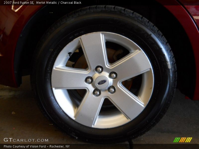 Merlot Metallic / Charcoal Black 2007 Ford Fusion SE