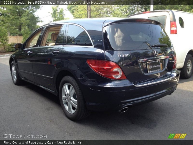 Majestic Black Metallic / Macadamia 2008 Mercedes-Benz R 350 4Matic