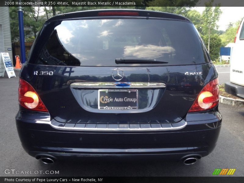 Majestic Black Metallic / Macadamia 2008 Mercedes-Benz R 350 4Matic