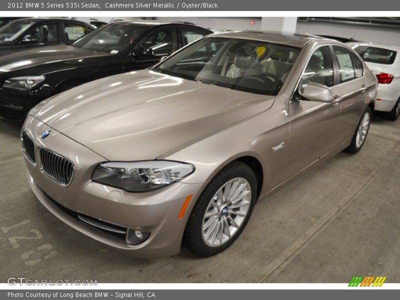 Front 3/4 View of 2012 5 Series 535i Sedan