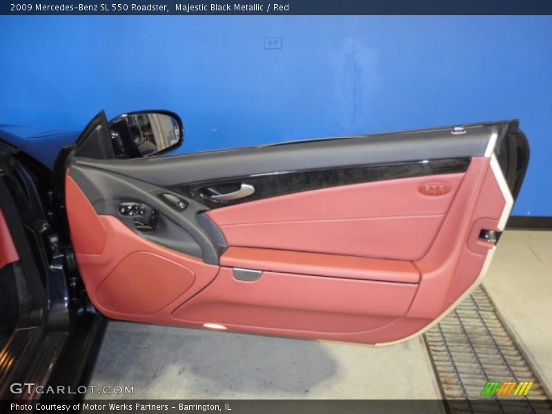 Door Panel of 2009 SL 550 Roadster