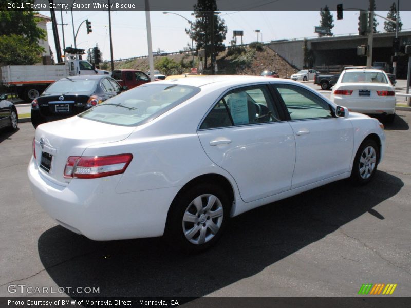 Super White / Bisque 2011 Toyota Camry