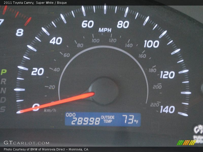 Super White / Bisque 2011 Toyota Camry
