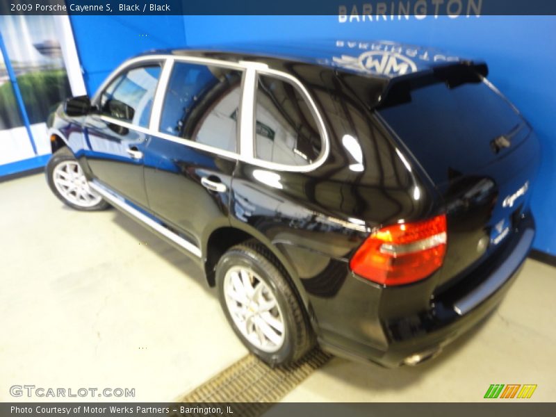 Black / Black 2009 Porsche Cayenne S