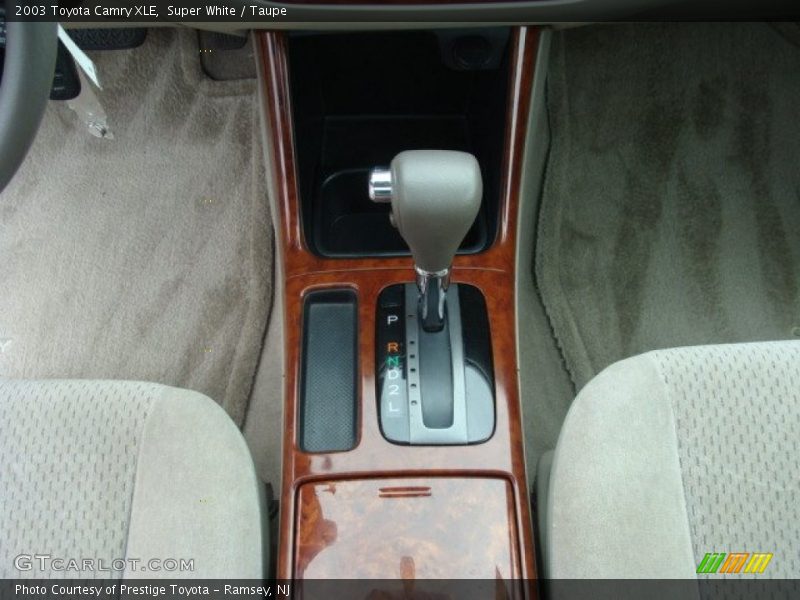 Super White / Taupe 2003 Toyota Camry XLE