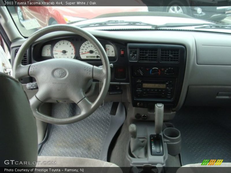 Super White / Oak 2003 Toyota Tacoma Xtracab 4x4