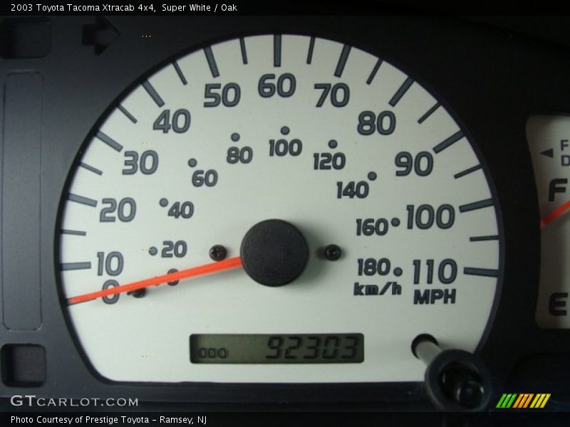 Super White / Oak 2003 Toyota Tacoma Xtracab 4x4
