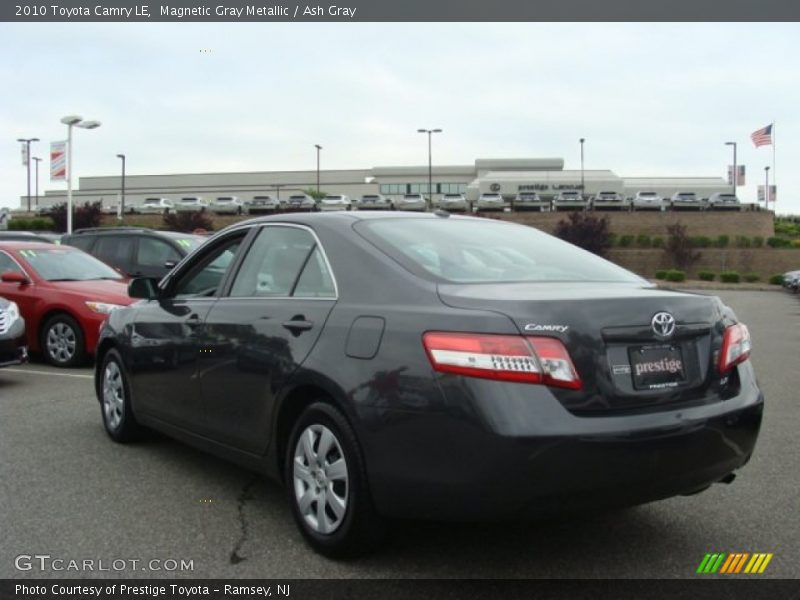 Magnetic Gray Metallic / Ash Gray 2010 Toyota Camry LE