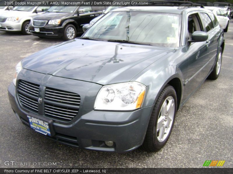 Magnesium Pearl / Dark Slate Gray/Light Graystone 2005 Dodge Magnum R/T AWD