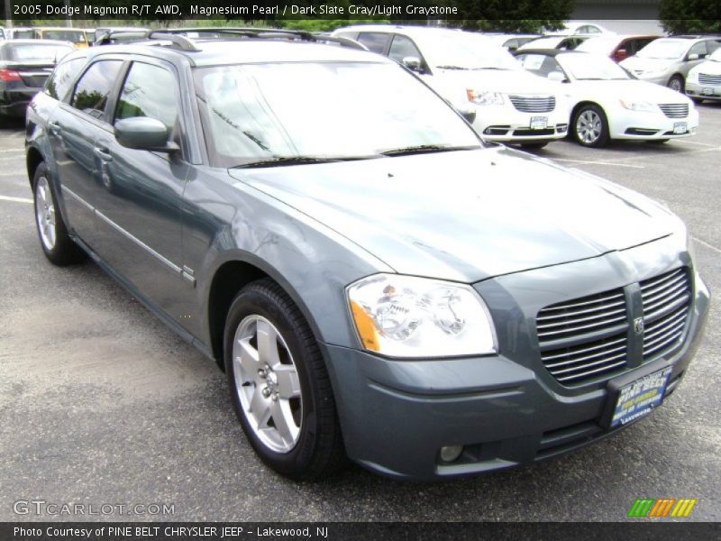 Magnesium Pearl / Dark Slate Gray/Light Graystone 2005 Dodge Magnum R/T AWD