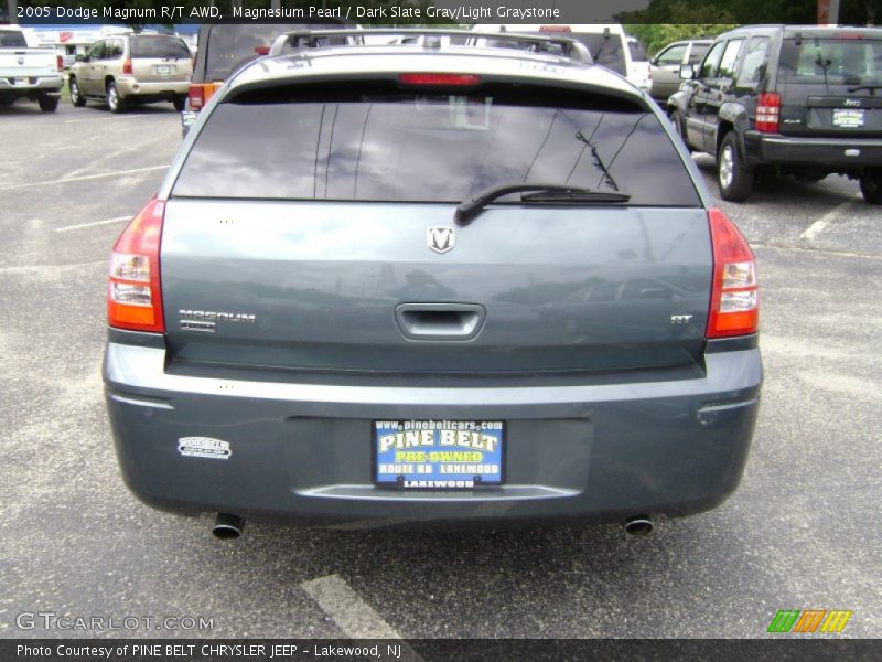 Magnesium Pearl / Dark Slate Gray/Light Graystone 2005 Dodge Magnum R/T AWD