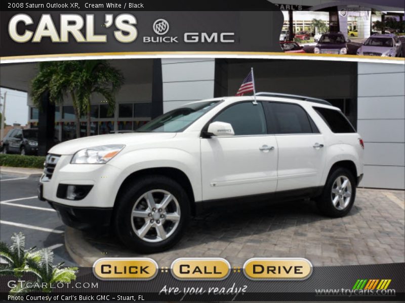 Cream White / Black 2008 Saturn Outlook XR