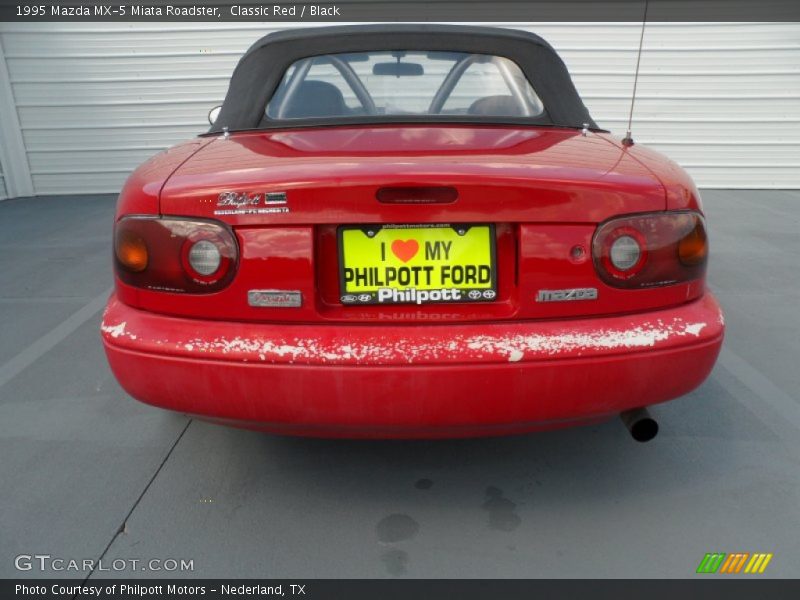 Classic Red / Black 1995 Mazda MX-5 Miata Roadster