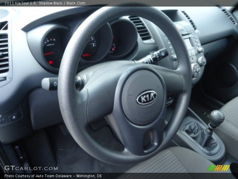 Shadow Black / Black Cloth 2011 Kia Soul 1.6