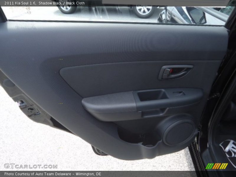 Shadow Black / Black Cloth 2011 Kia Soul 1.6