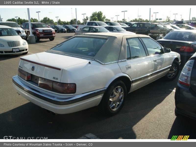 White / Shale 1995 Cadillac Seville SLS